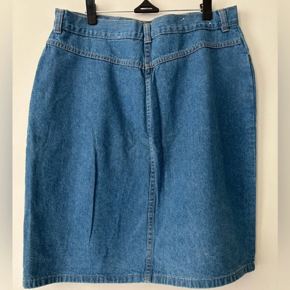 Vintage High Waisted Light Acid Wash Blue Denim Preppy Midi Skirt -Medium Large - Picture 3 of 4